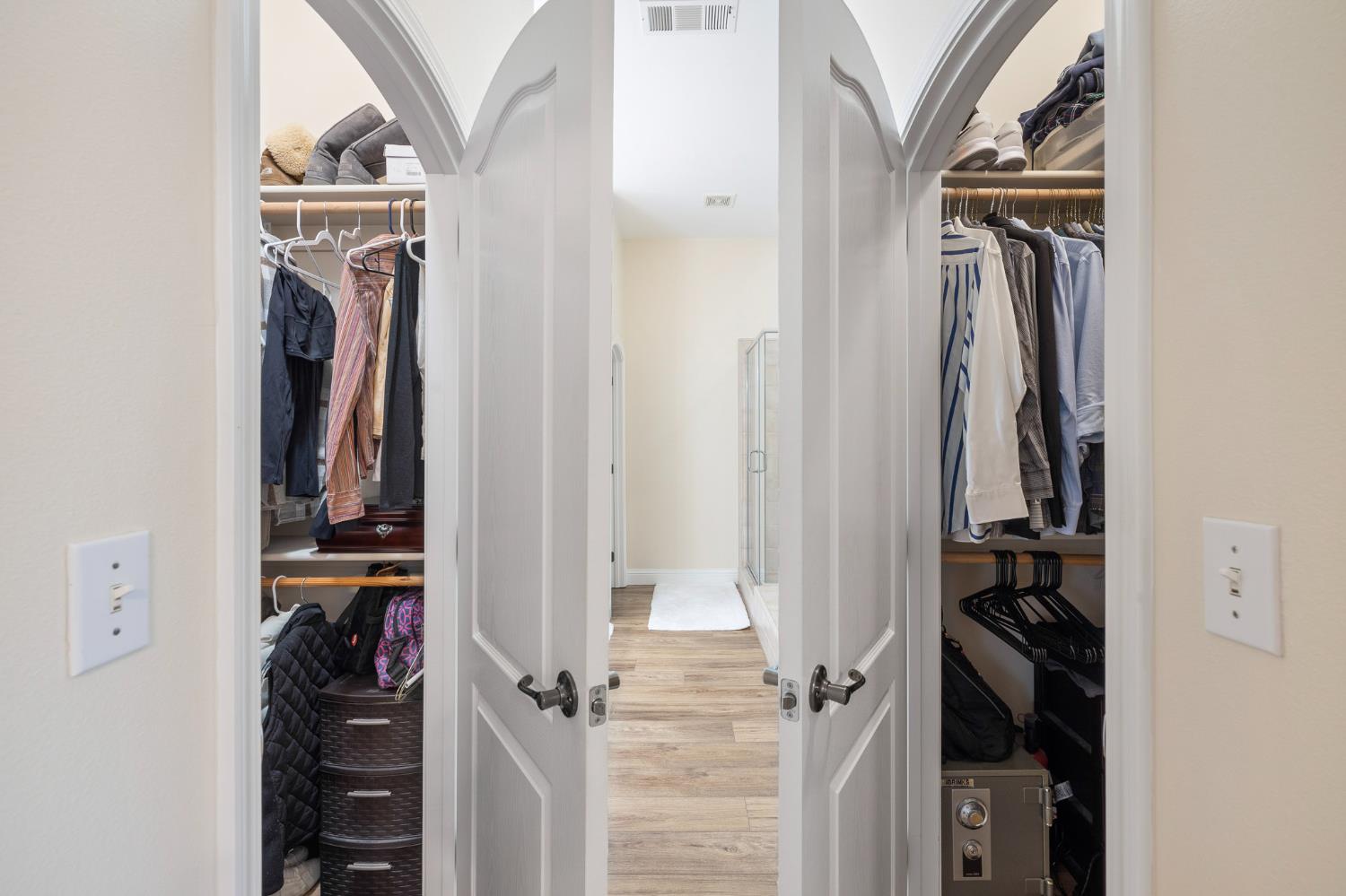 5180 E Copper, Clovis, CA 93619