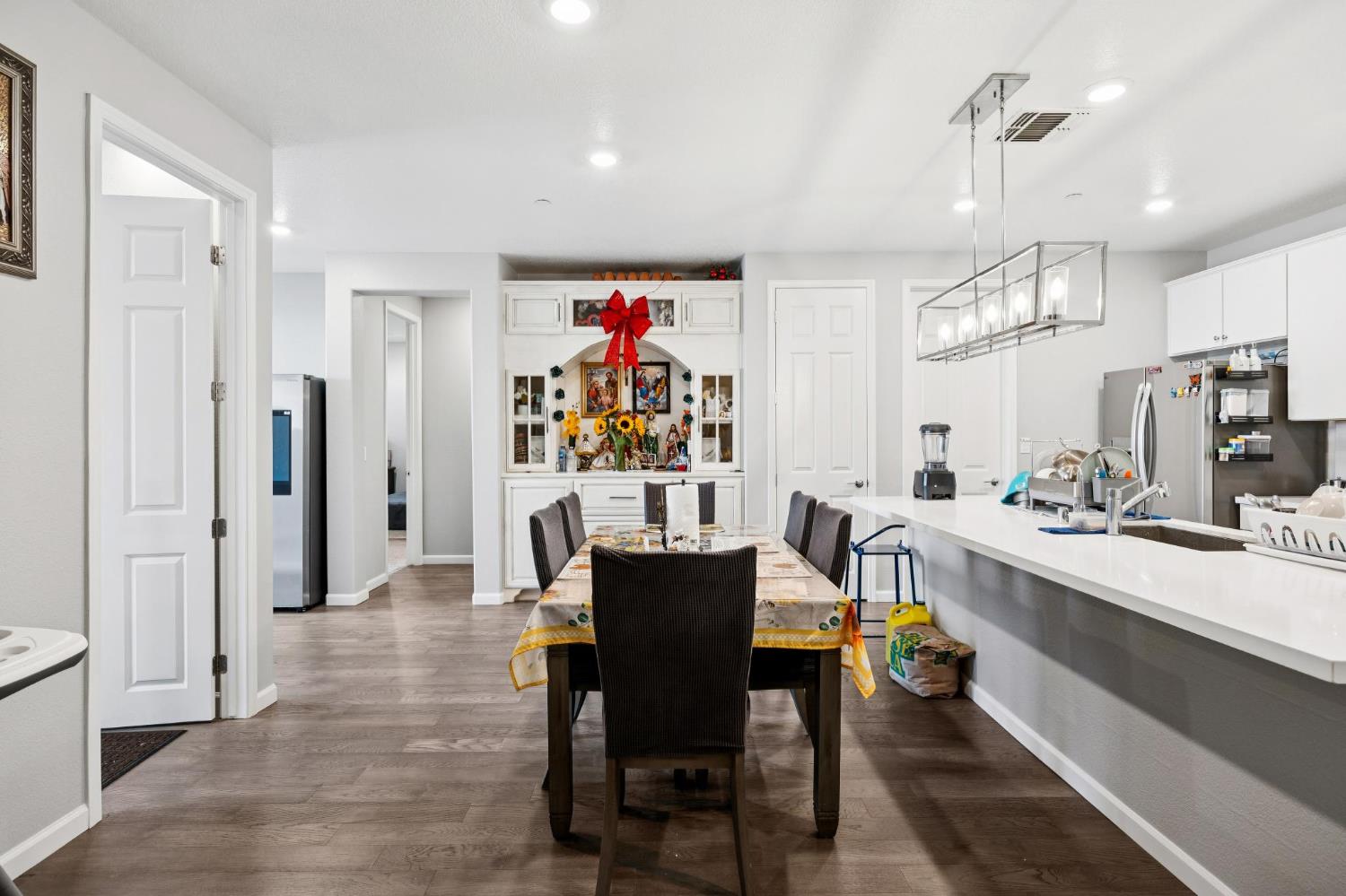 2070 Camden St, Hollister, CA 95023