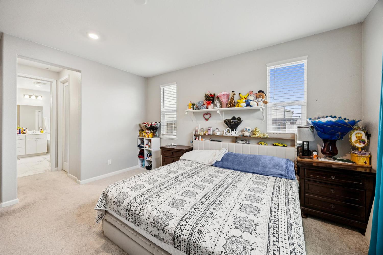 2070 Camden St, Hollister, CA 95023