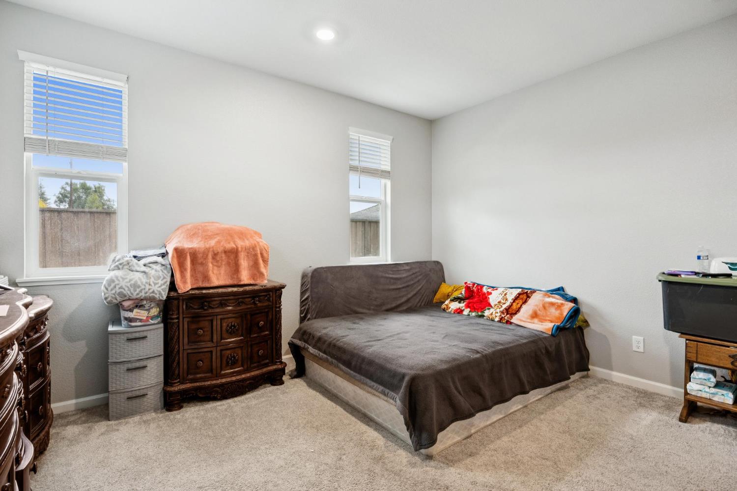 2070 Camden St, Hollister, CA 95023