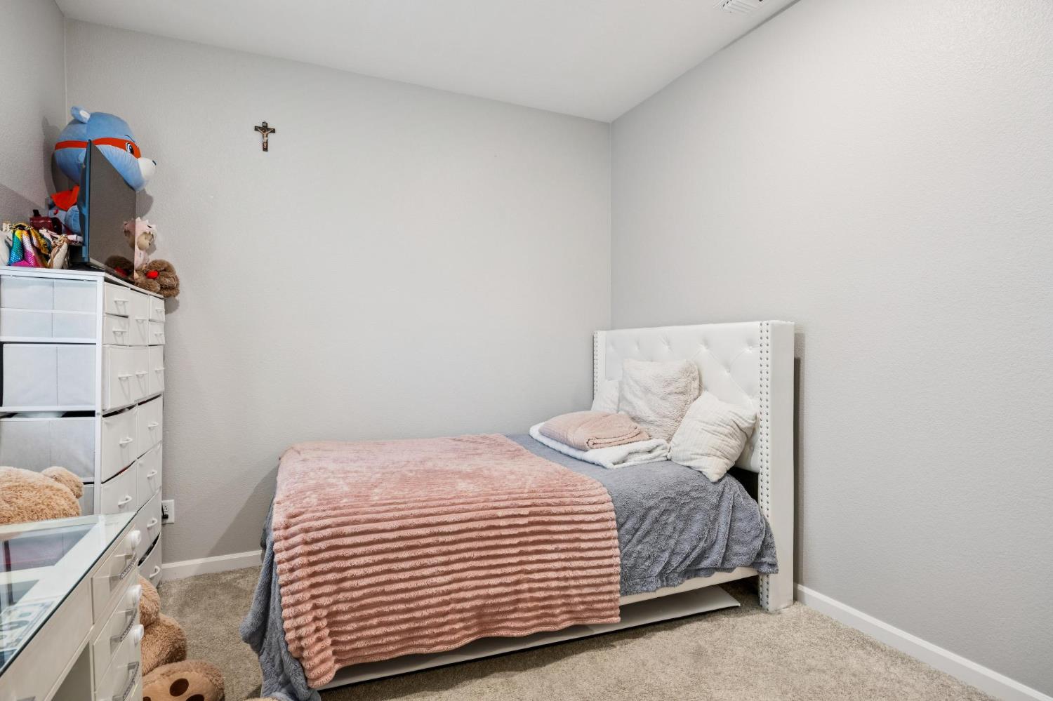 2070 Camden St, Hollister, CA 95023