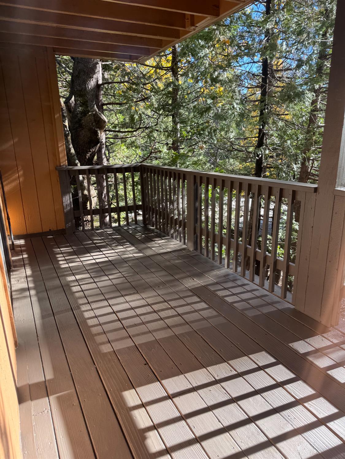 40720 Oakwoods Ln, Fresno, CA 93664