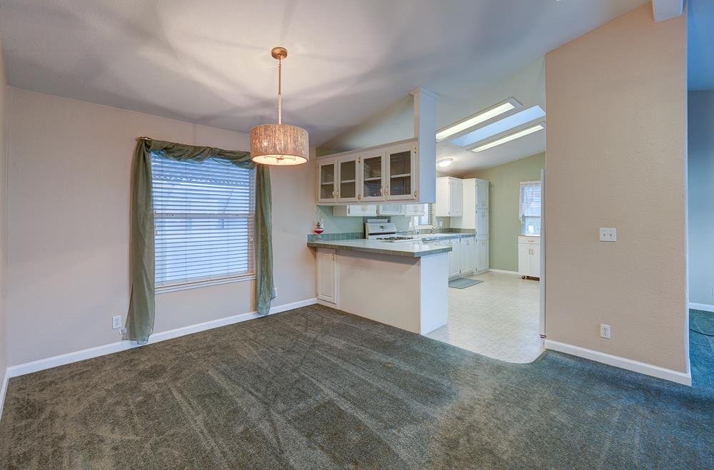 1001 Sylmar Ave #92, Clovis, CA 93612