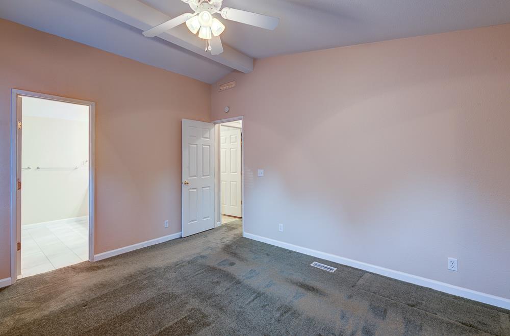 1001 Sylmar Ave #92, Clovis, CA 93612