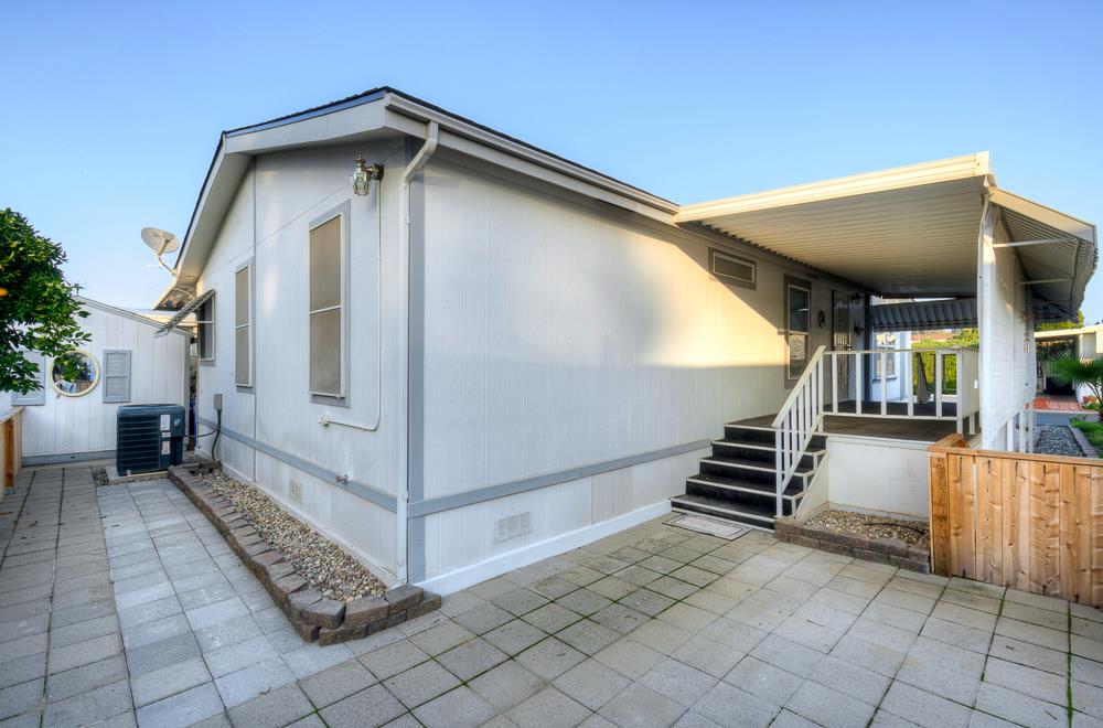 1001 Sylmar Ave #92, Clovis, CA 93612