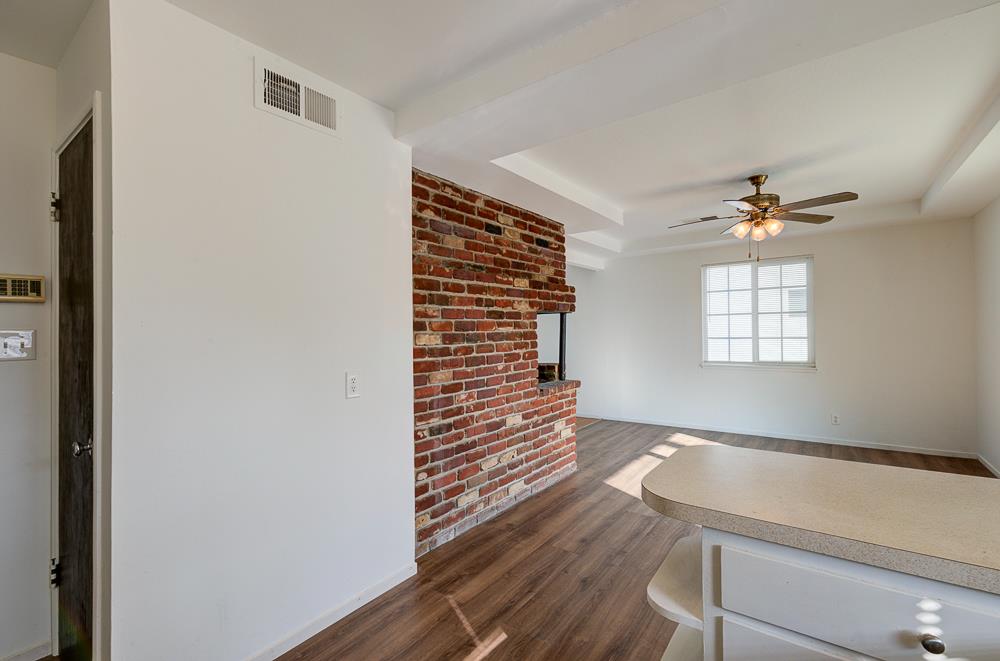 3734 E Dakota Ave, Fresno, CA 93726