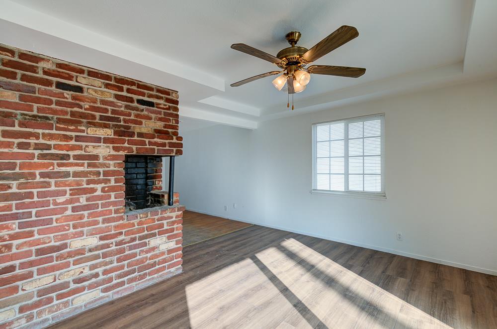 3734 E Dakota Ave, Fresno, CA 93726