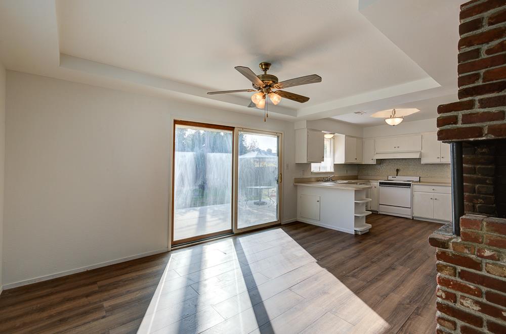 3734 E Dakota Ave, Fresno, CA 93726