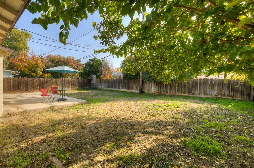 3734 E Dakota Ave, Fresno, CA 93726