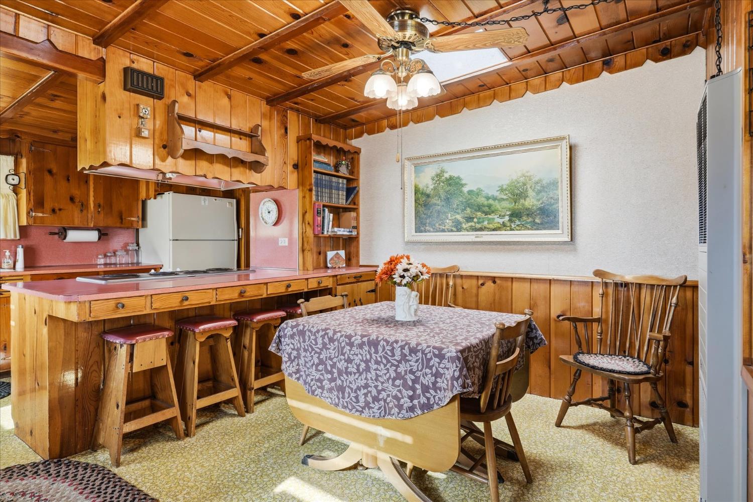 50015 Lilac Ln, Oakhurst, CA 93644