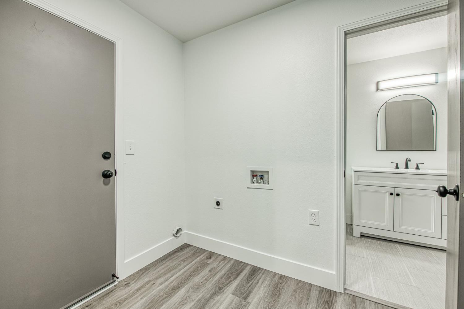 42741 Revis Way, Coarsegold, CA 93614