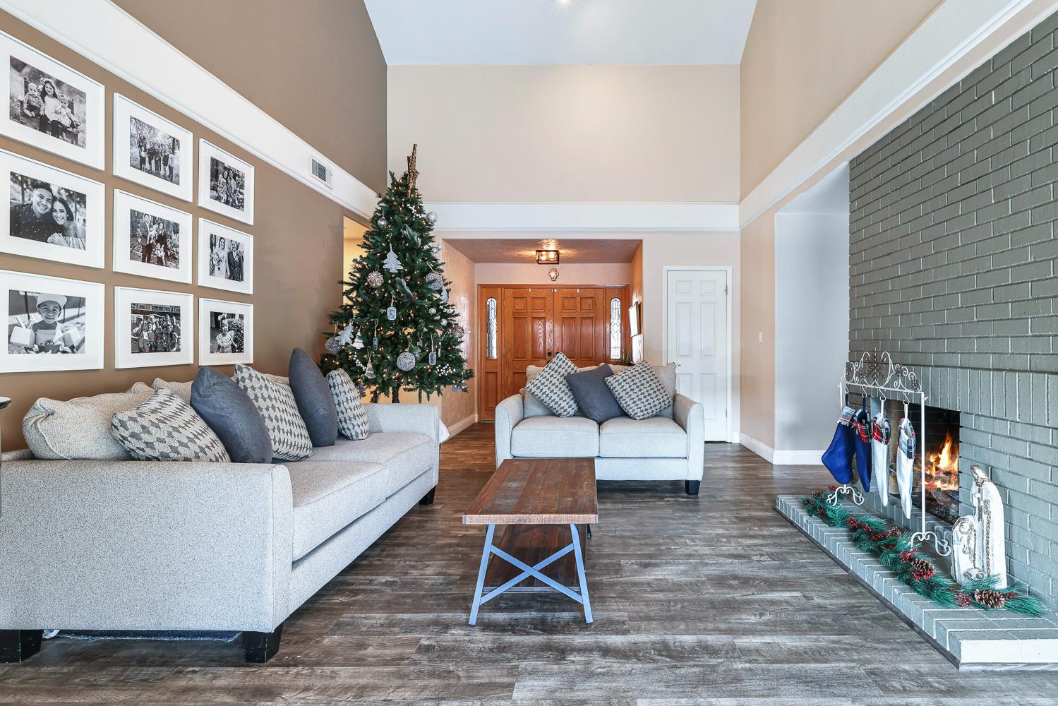 927 E Decatur Ave, Fresno, CA 93720