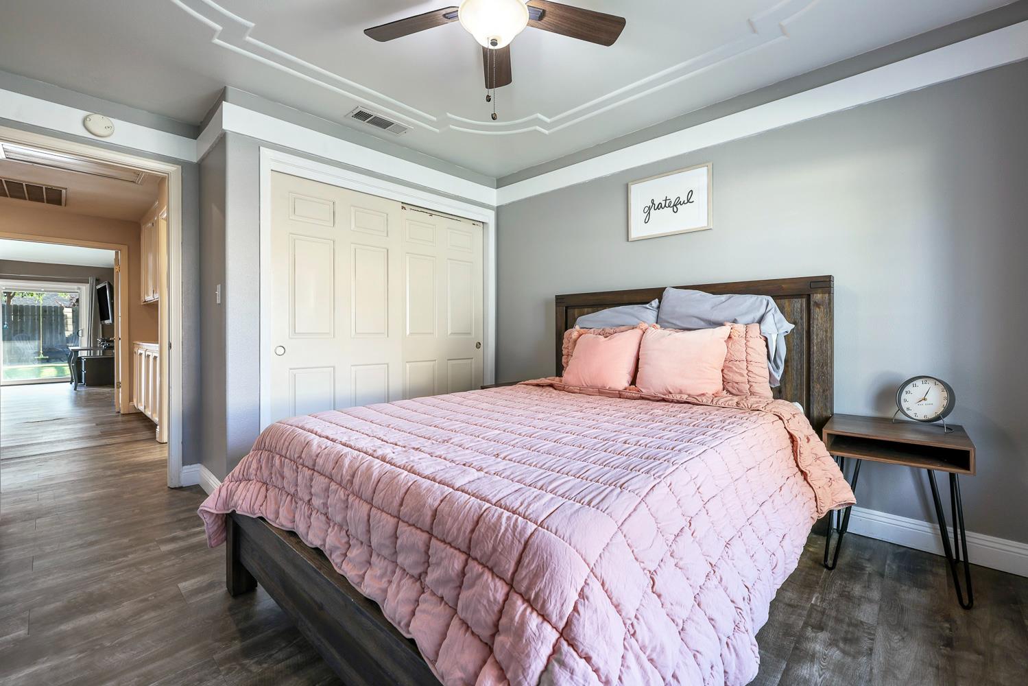 927 E Decatur Ave, Fresno, CA 93720