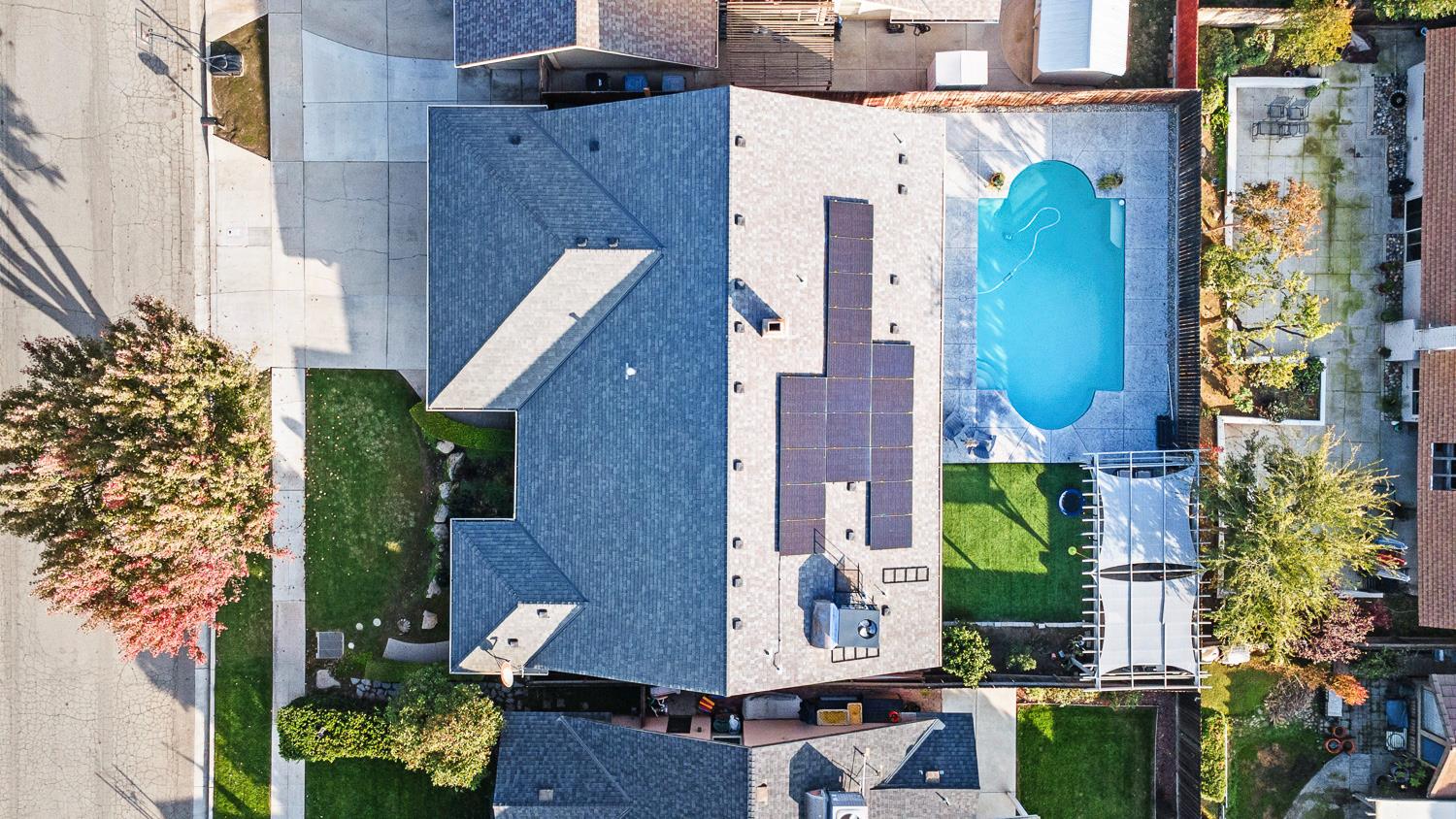 927 E Decatur Ave, Fresno, CA 93720