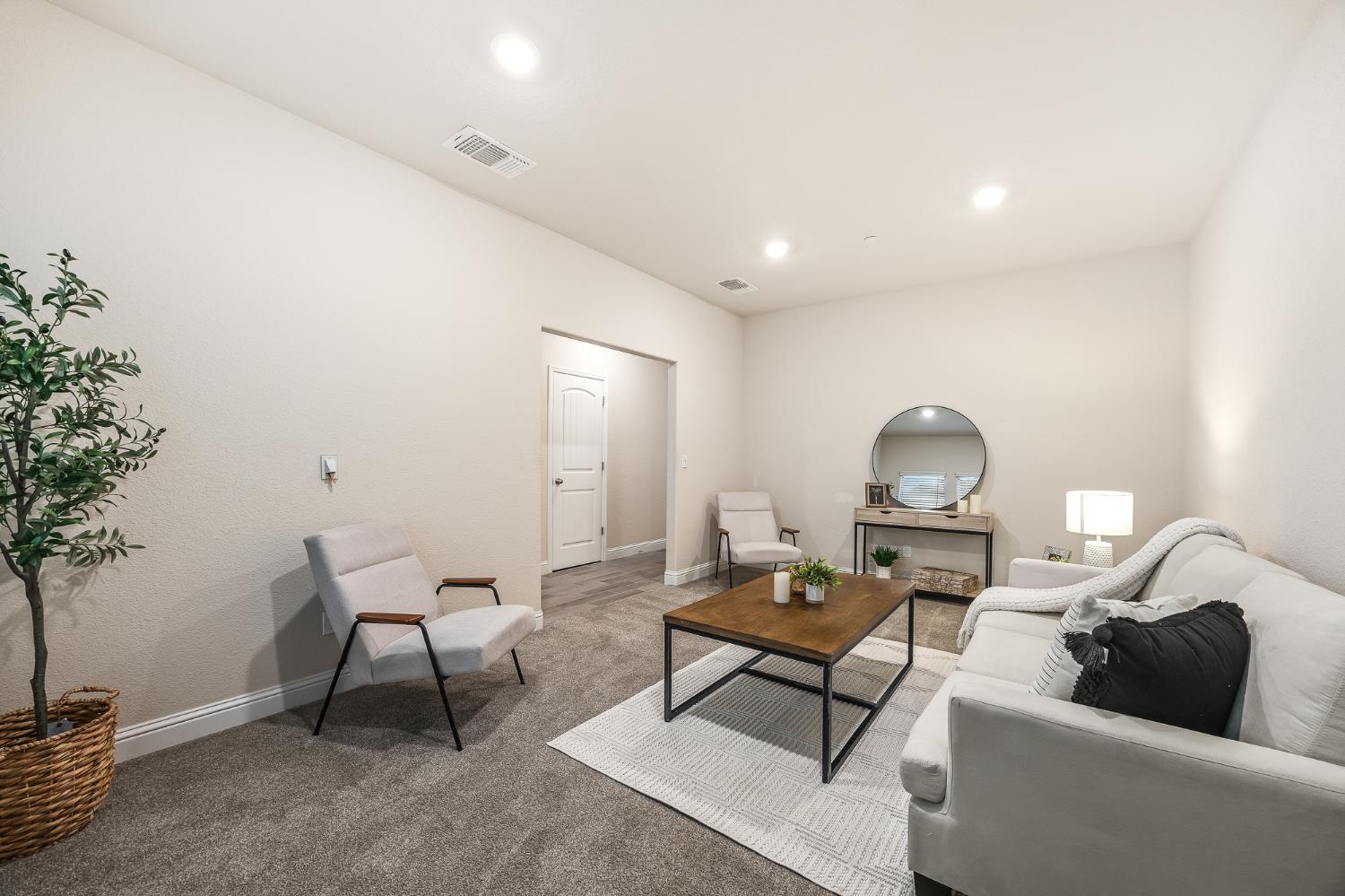 2337 Malaspina, Merced, CA 95340