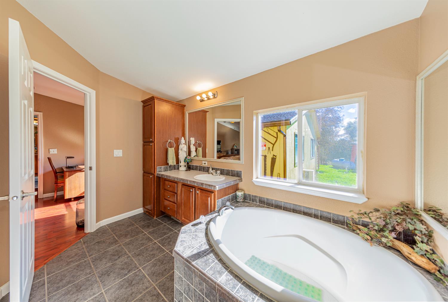 3335 Wildcat Rd, Mariposa, CA 95338