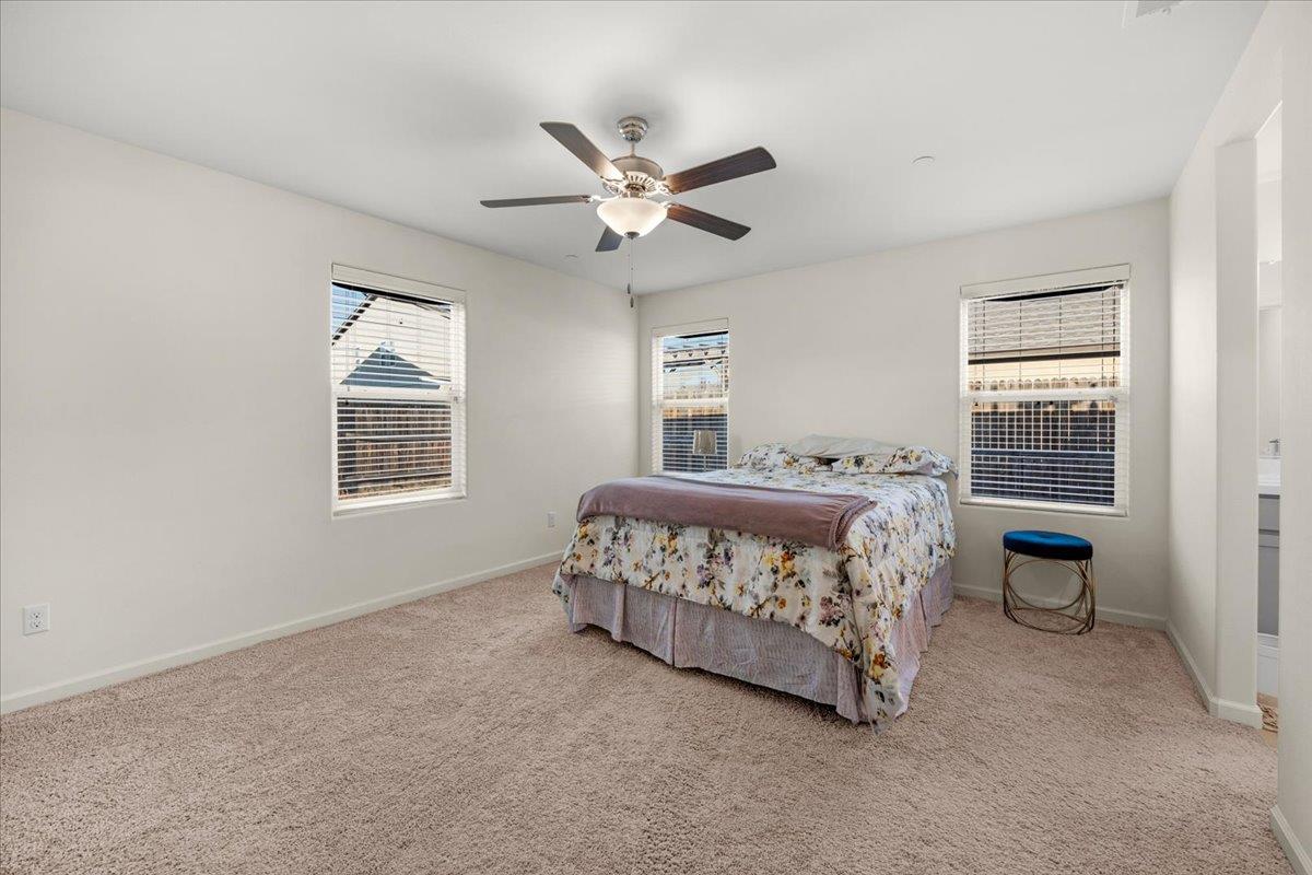 2216 Chism Ave, Tulare, CA 93274