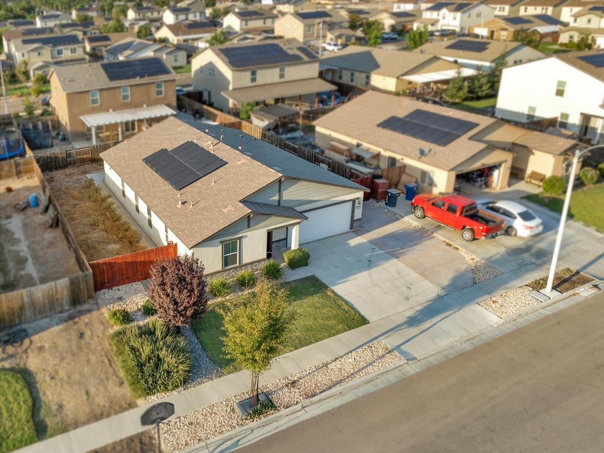 2216 Chism Ave, Tulare, CA 93274