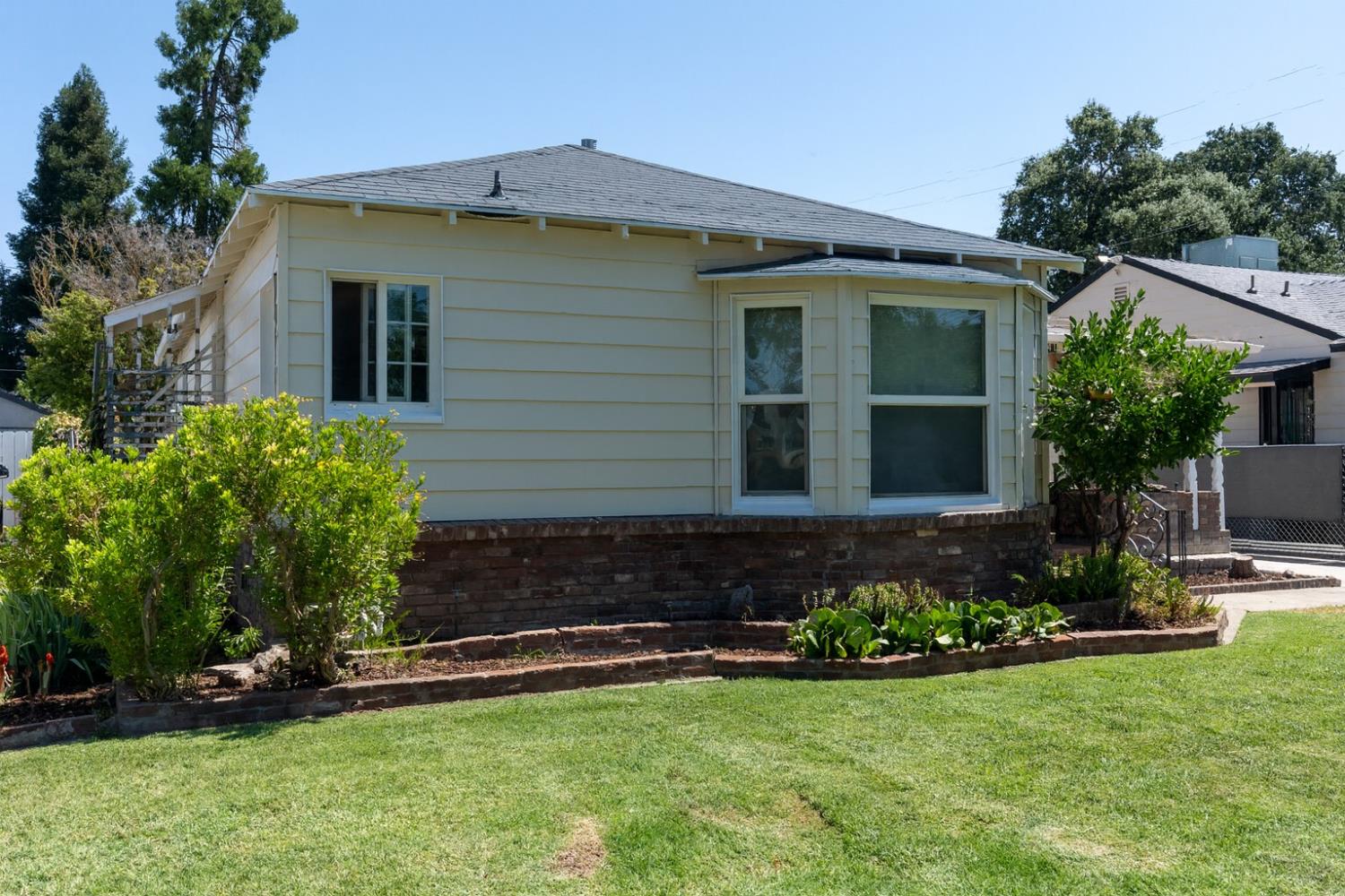 641 E 19th, Merced, CA 95340