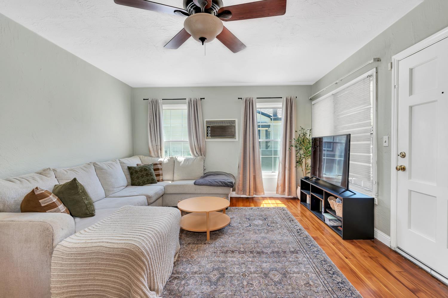 641 E 19th, Merced, CA 95340