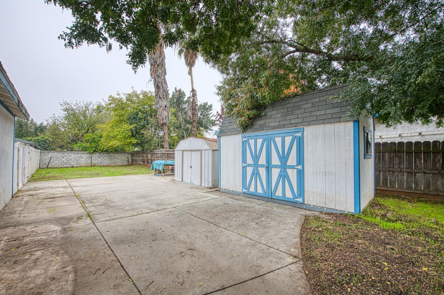 424 Temperance Ave, Clovis, CA 93611