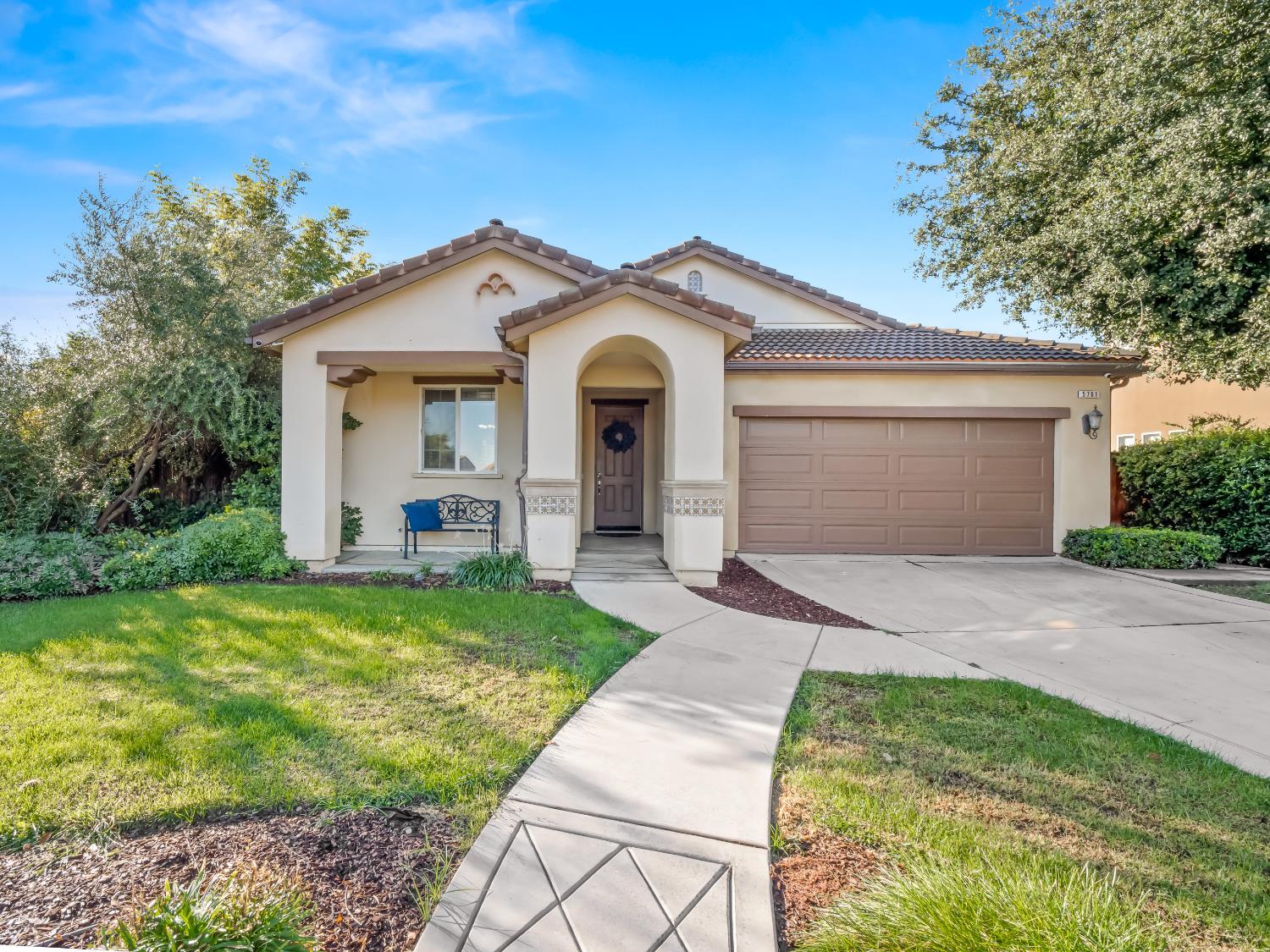 5761 W Willis Ave, Fresno, CA 93722