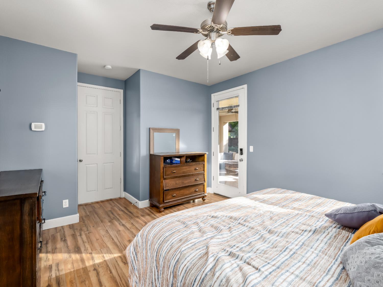 5761 W Willis Ave, Fresno, CA 93722