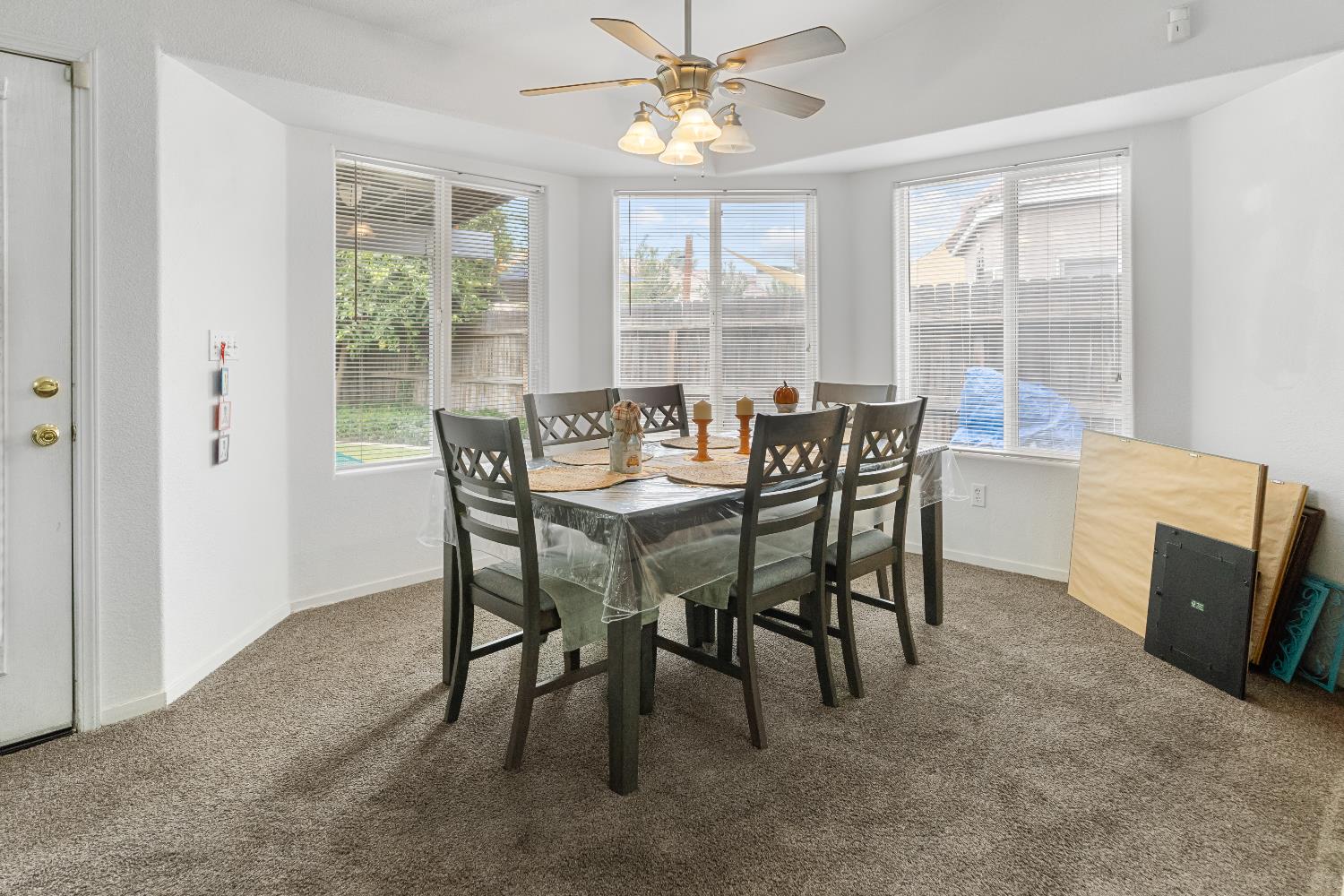 1307 Patsy St, Porterville, CA 93257