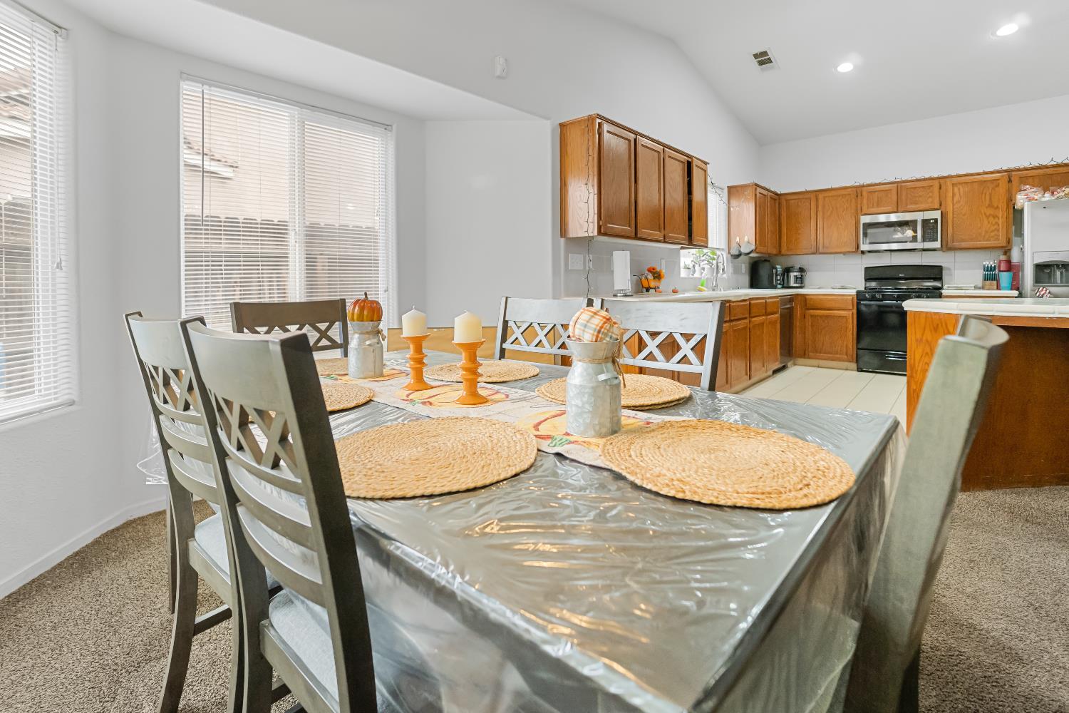 1307 Patsy St, Porterville, CA 93257