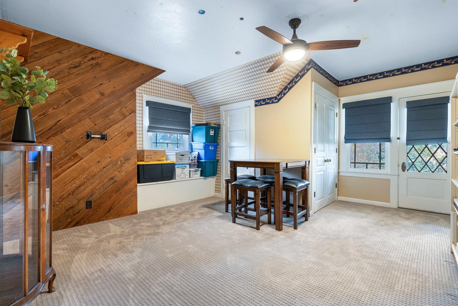 2444 Ashcroft Ave, Clovis, CA 93611