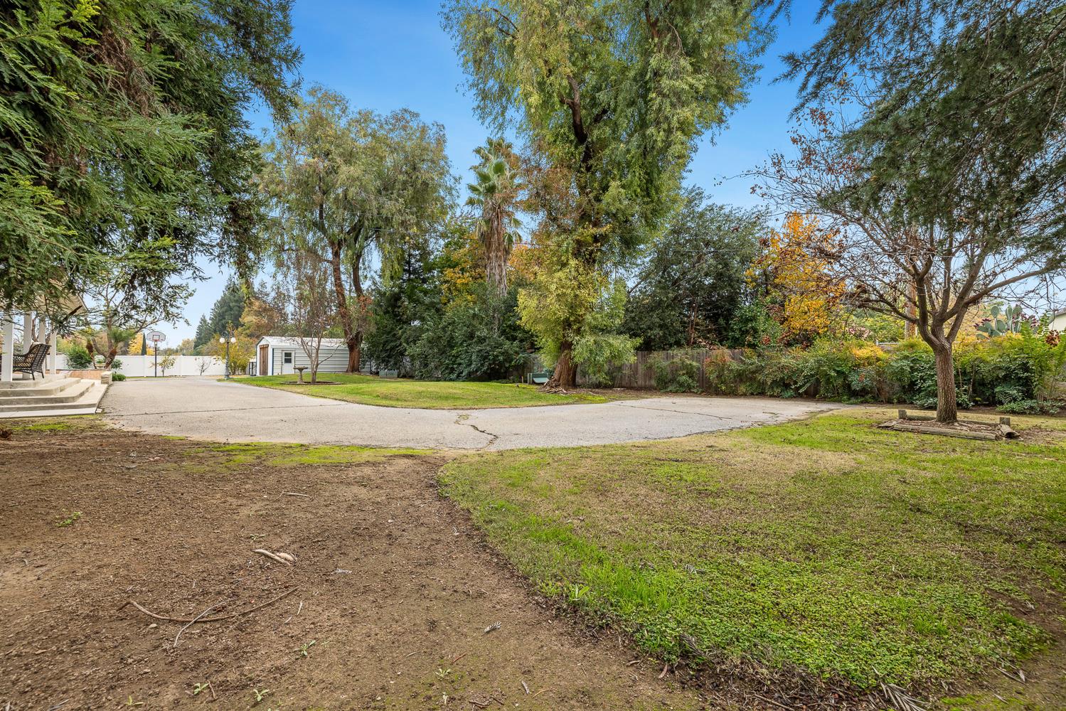 2444 Ashcroft Ave, Clovis, CA 93611