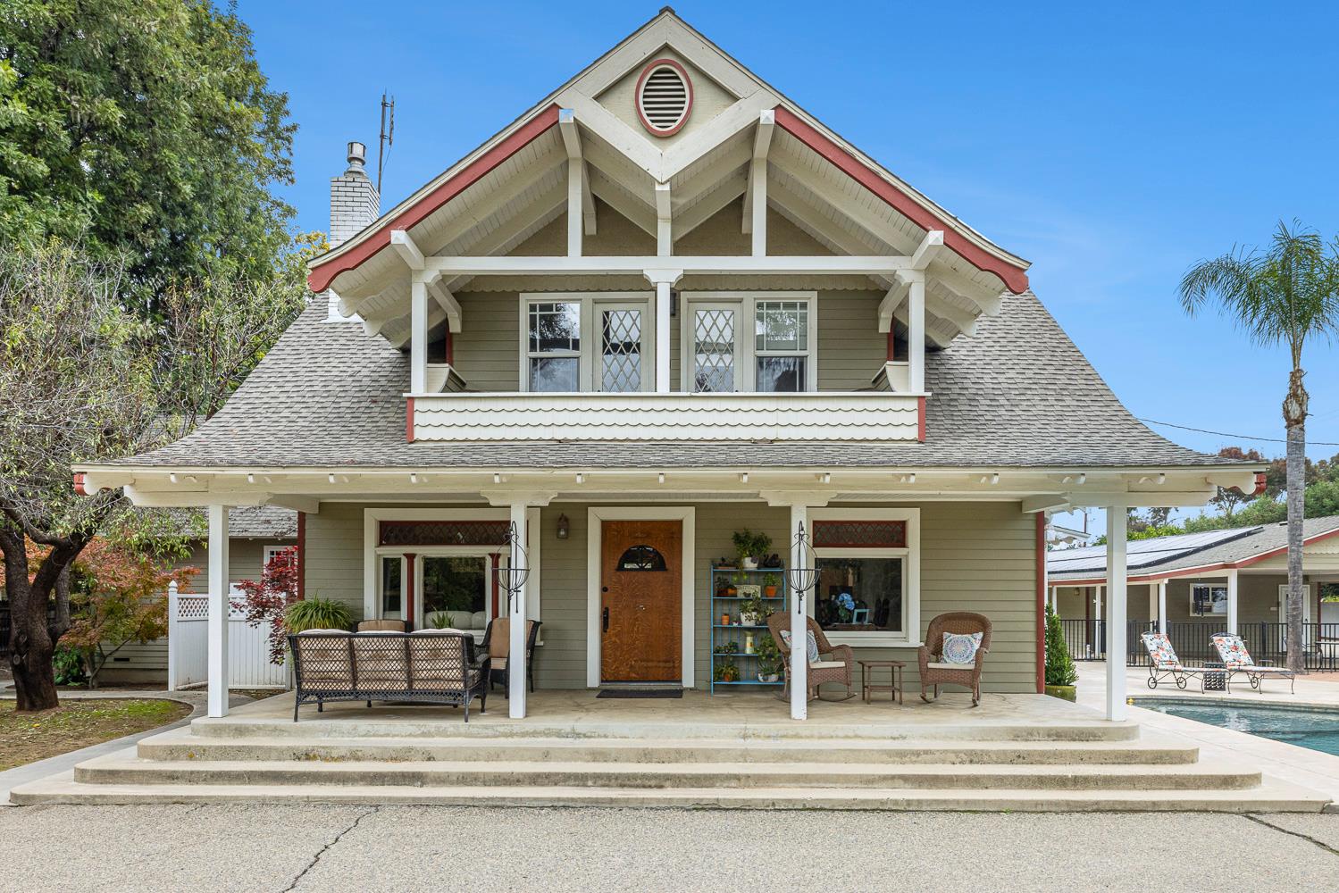 2444 Ashcroft Ave, Clovis, CA 93611