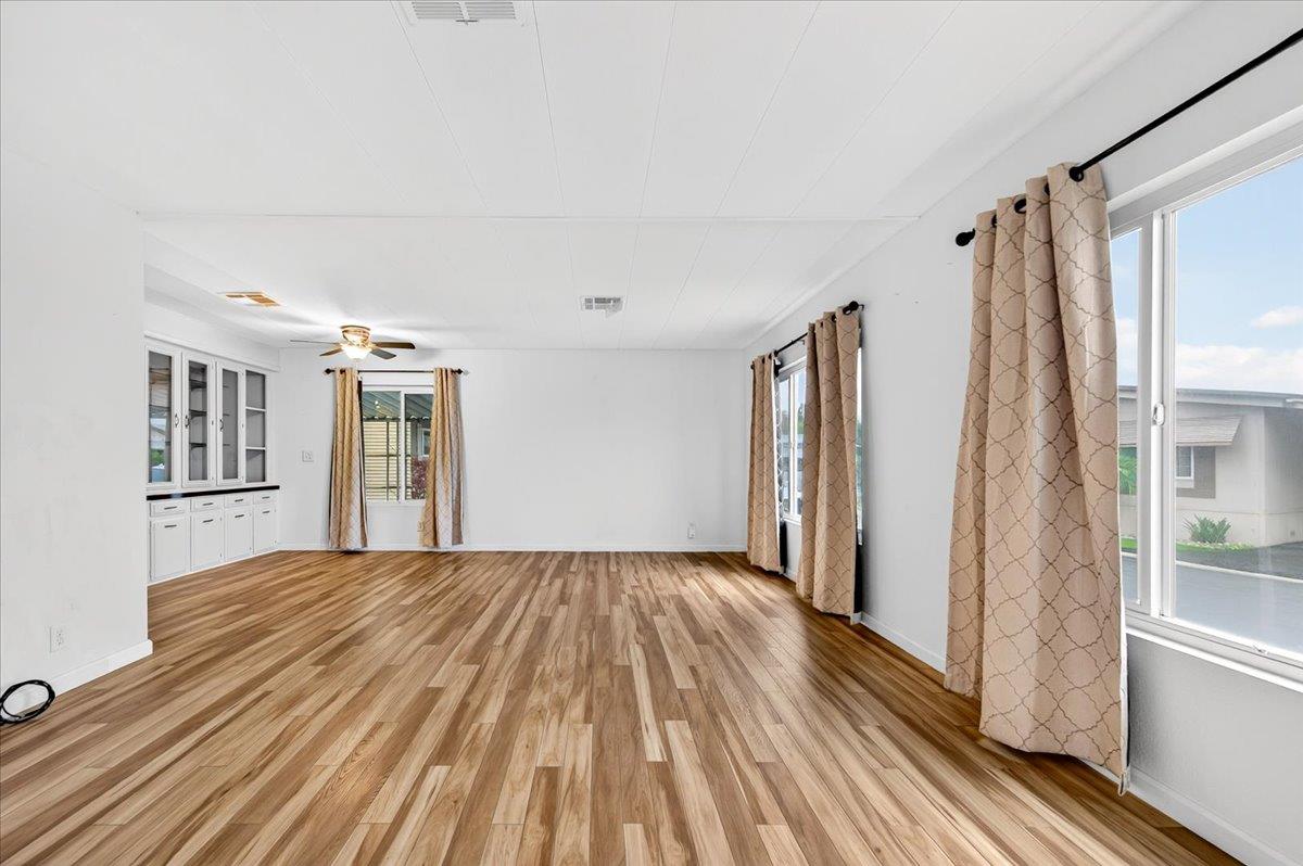 221 W Herndon Ave #120, Pinedale, CA 93650