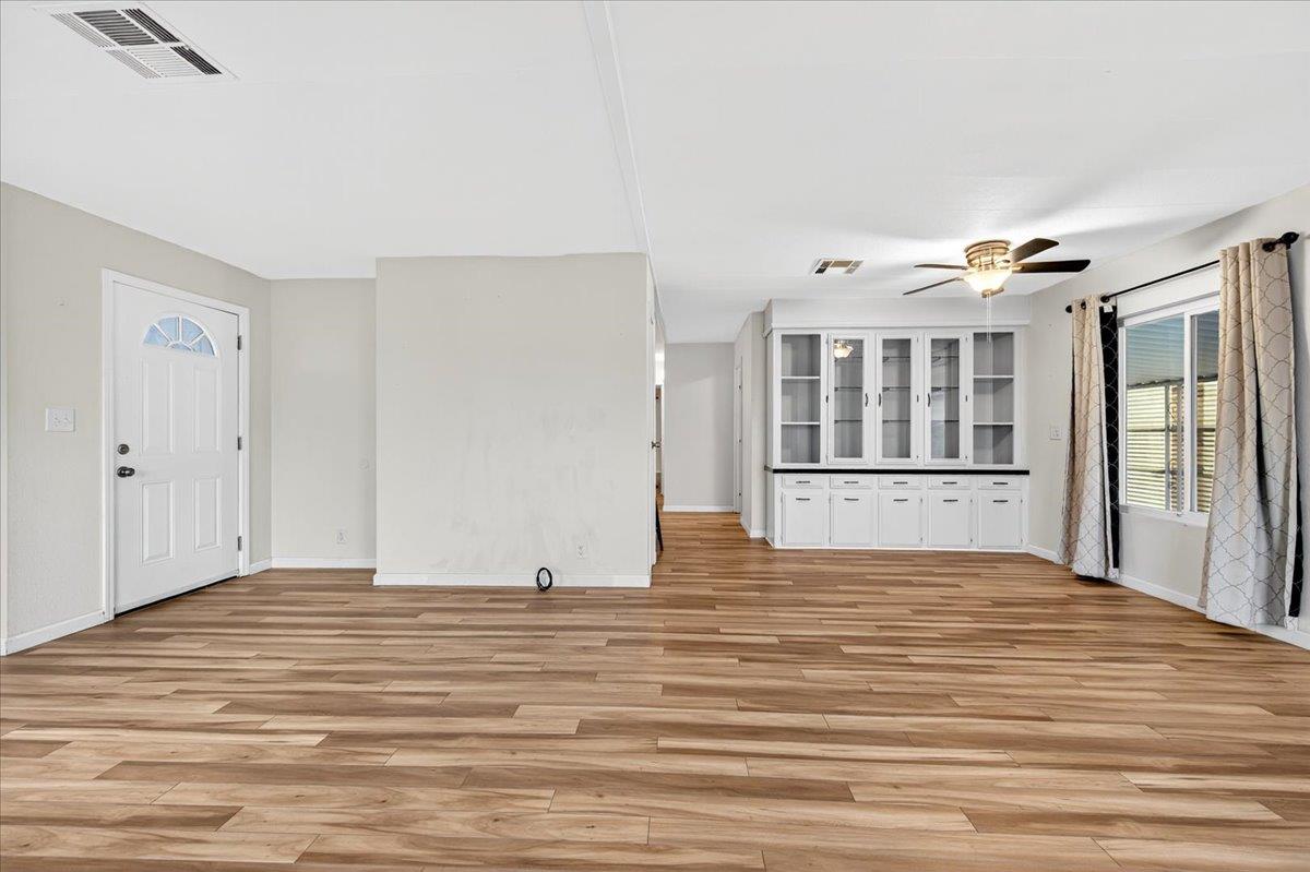 221 W Herndon Ave #120, Pinedale, CA 93650