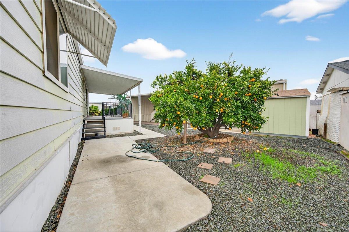 221 W Herndon Ave #120, Pinedale, CA 93650