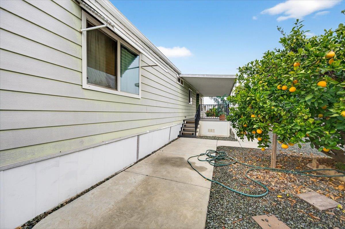 221 W Herndon Ave #120, Pinedale, CA 93650