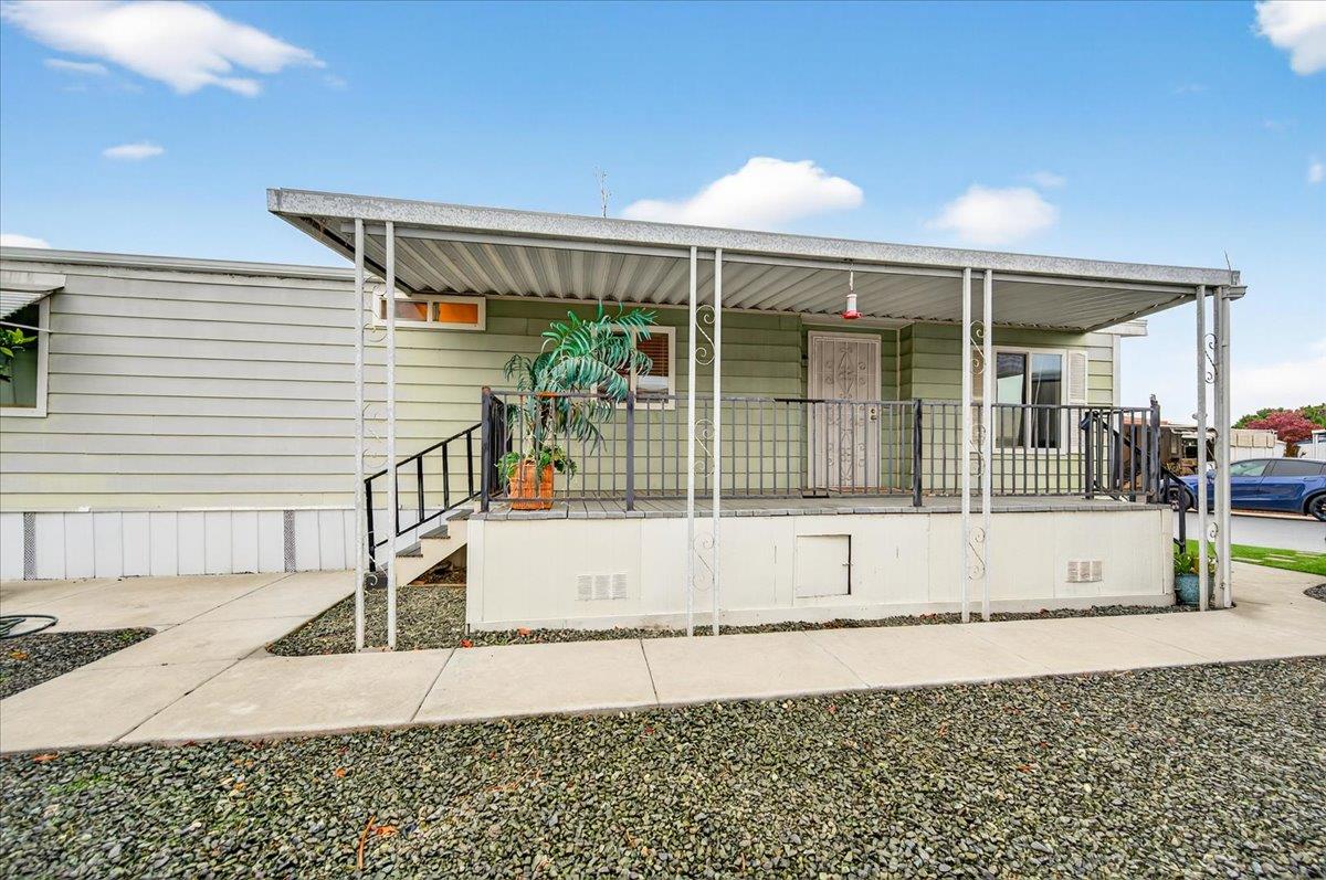 221 W Herndon Ave #120, Pinedale, CA 93650