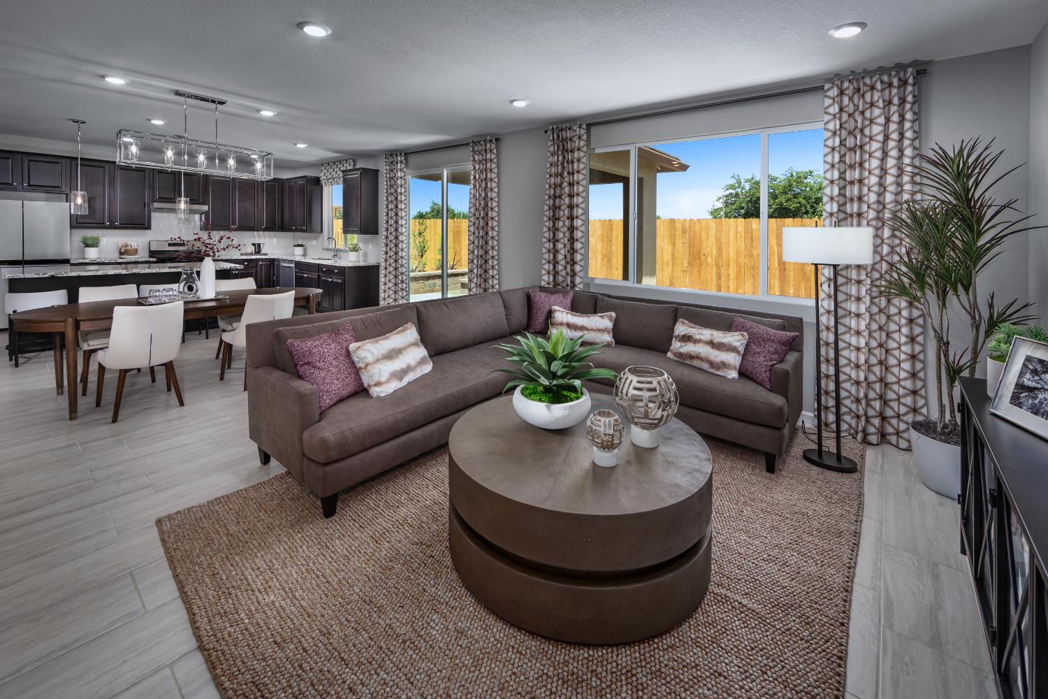 3215 Lourdes Ave, Clovis, CA 93619