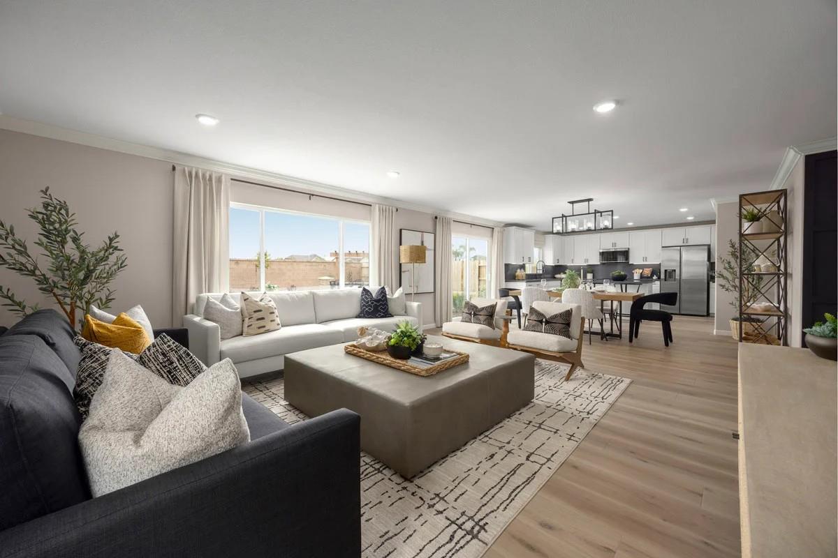 5168 E Florence Ave, Fresno, CA 93725