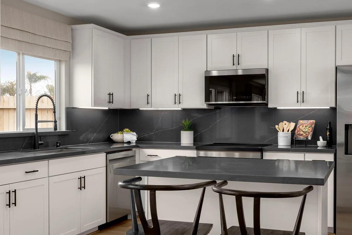 5168 E Florence Ave, Fresno, CA 93725