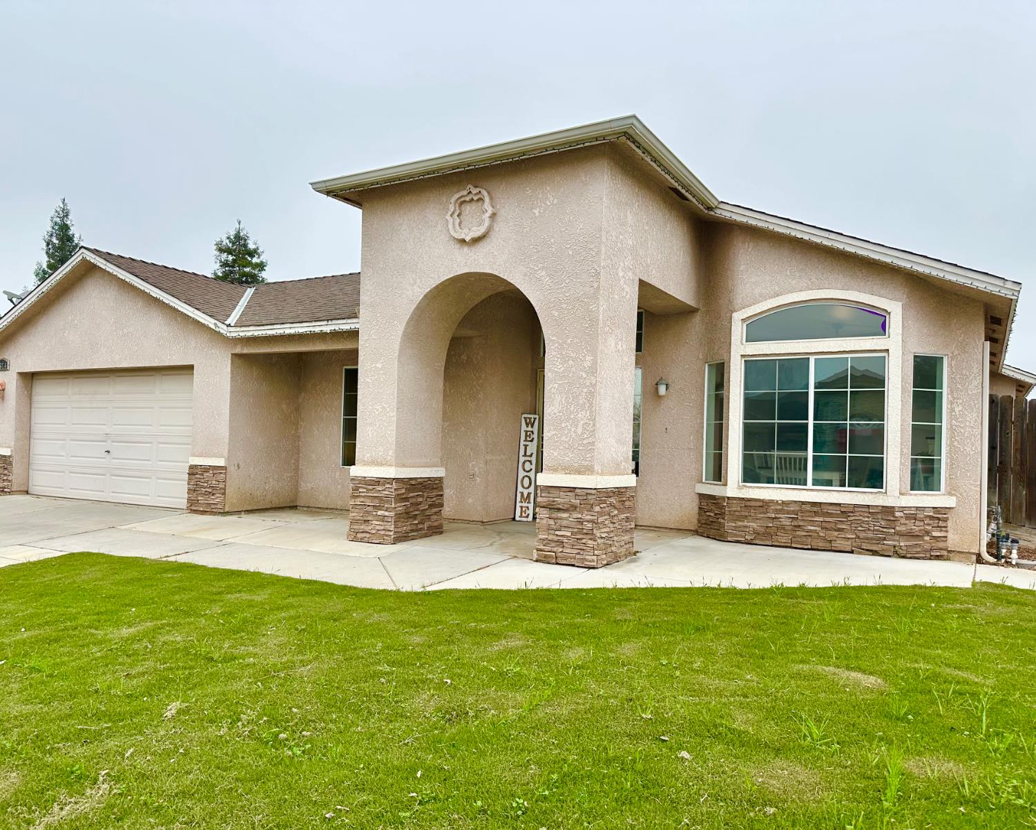 5574 W Pine Ave, Fresno, CA 93722