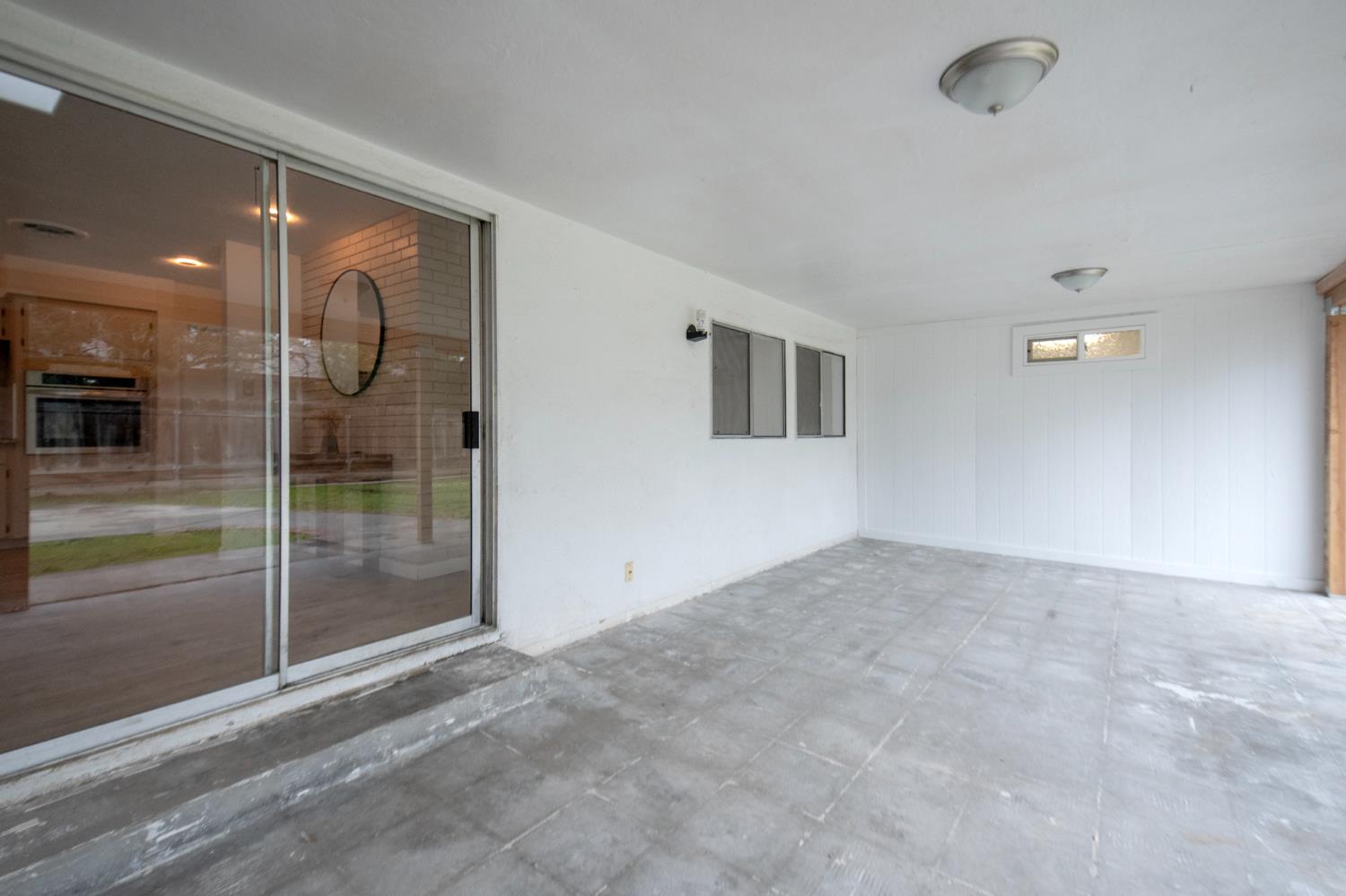 5356 N Bond St, Fresno, CA 93710