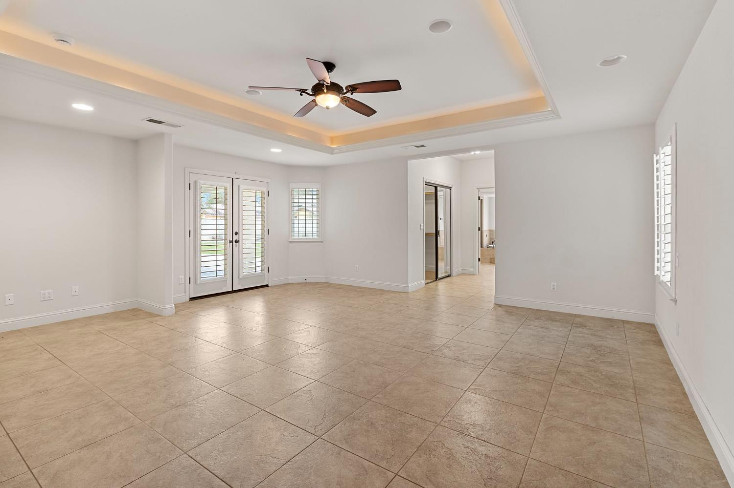 3255 Hollow Ave, Madera, CA 93637