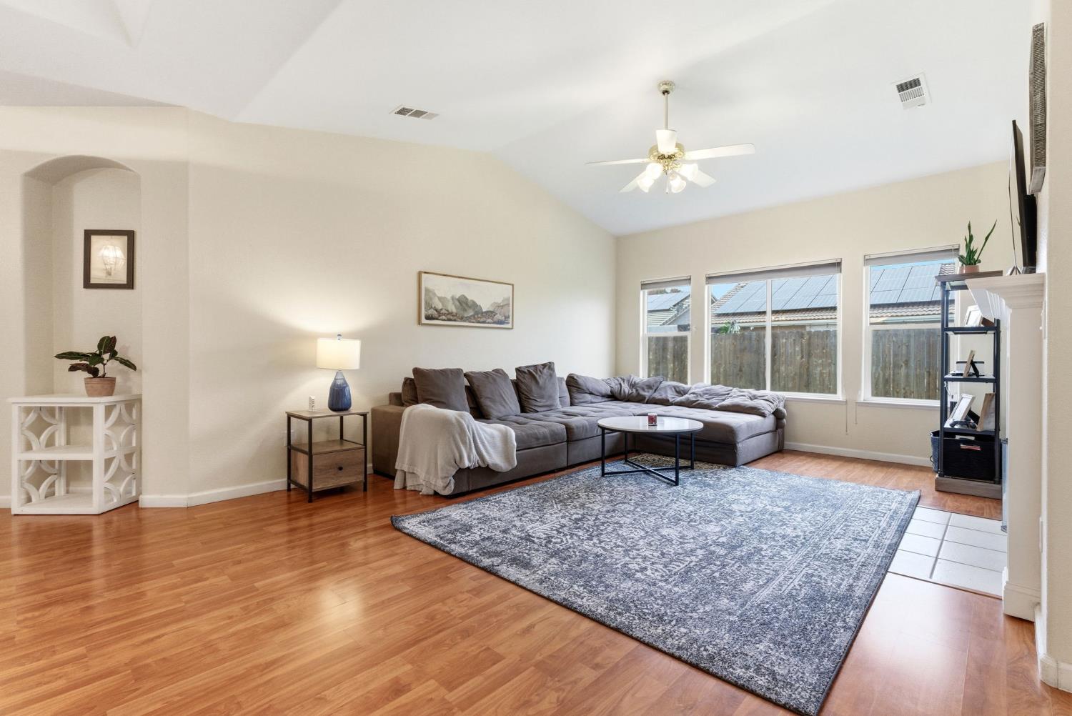 535 Mallard Ave, Lemoore, CA 93245