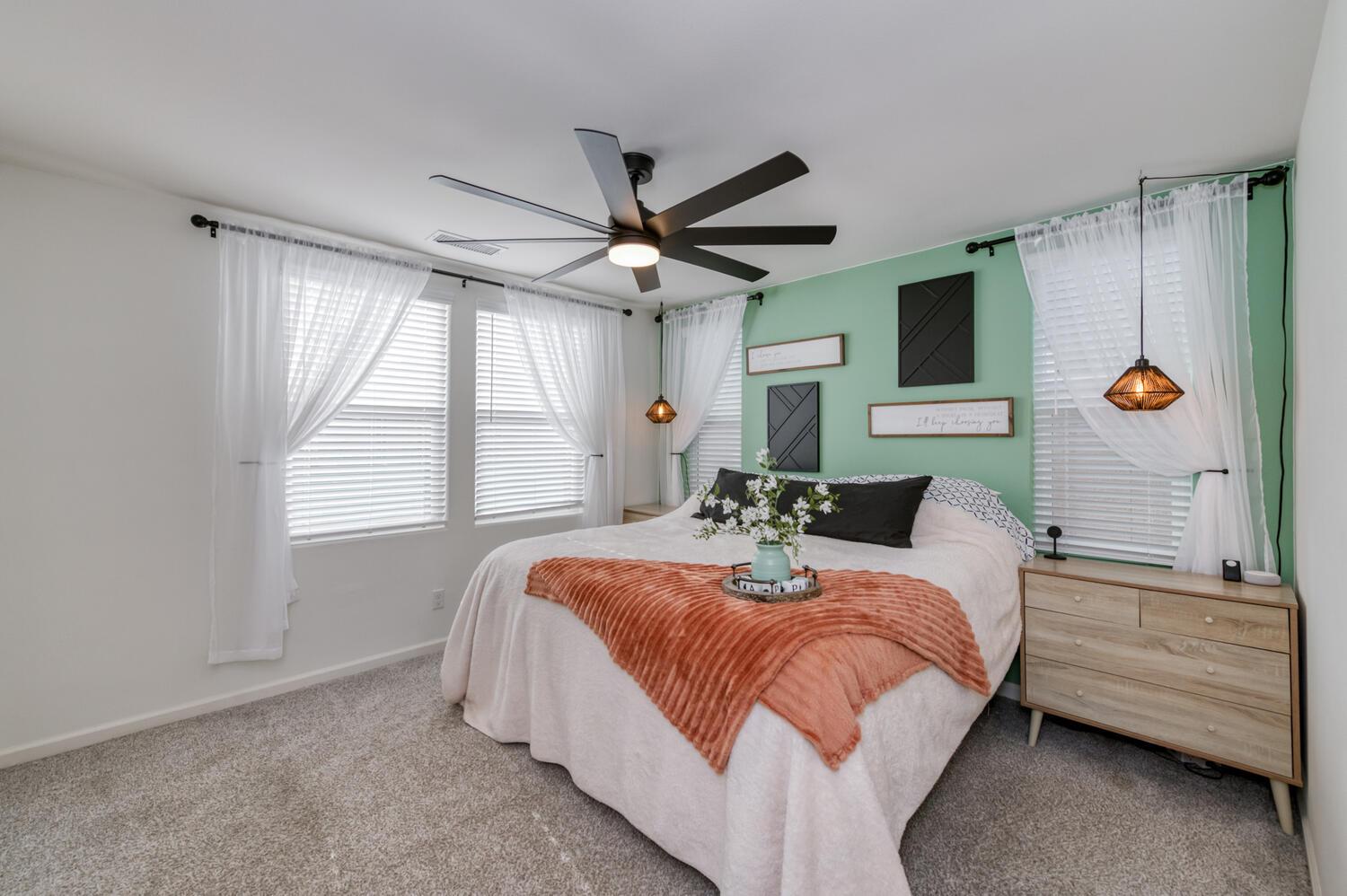 850 Winchell Way W, Madera, CA 93636