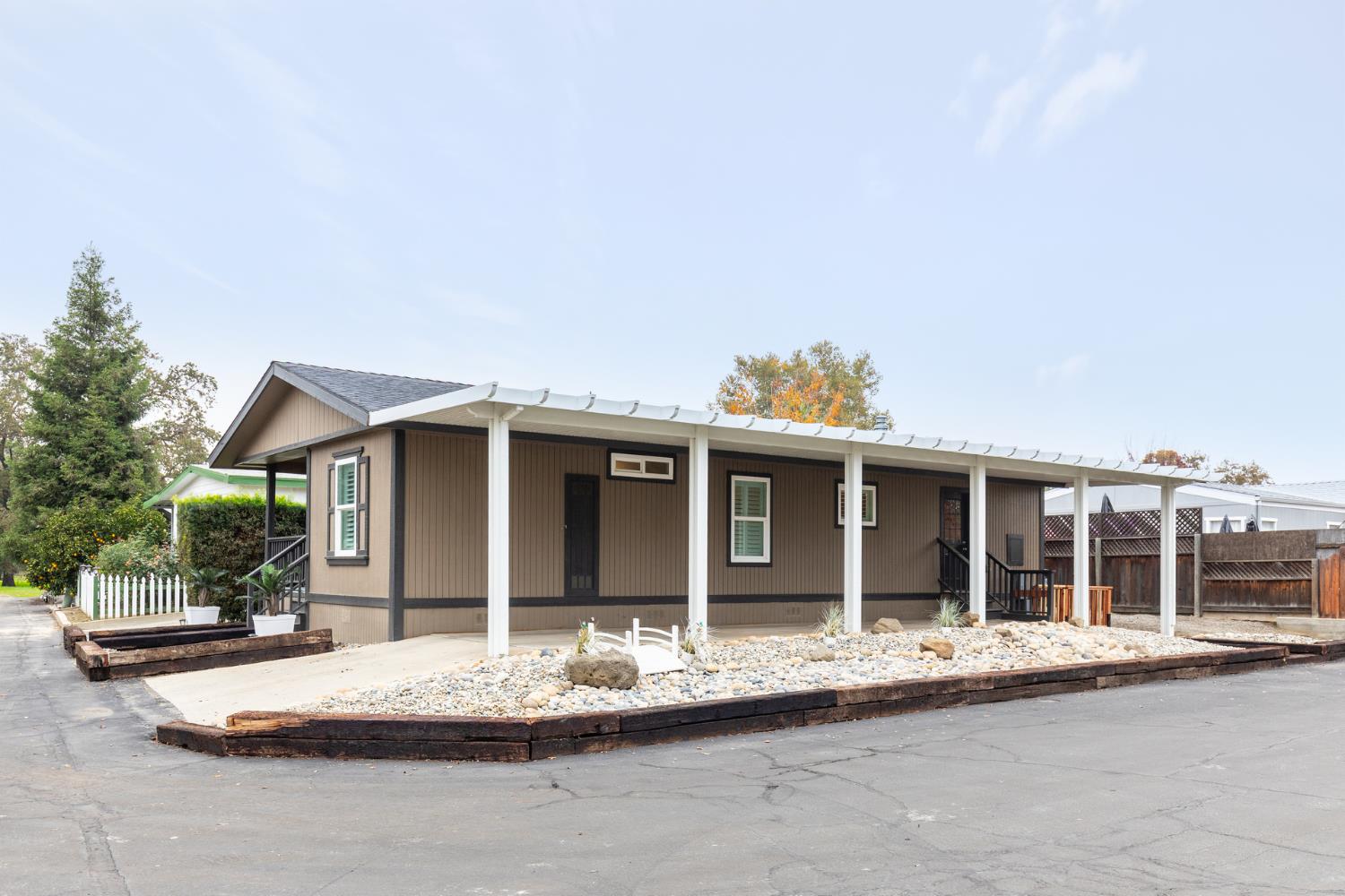 8701 Highway 41 #3, Fresno, CA 93720