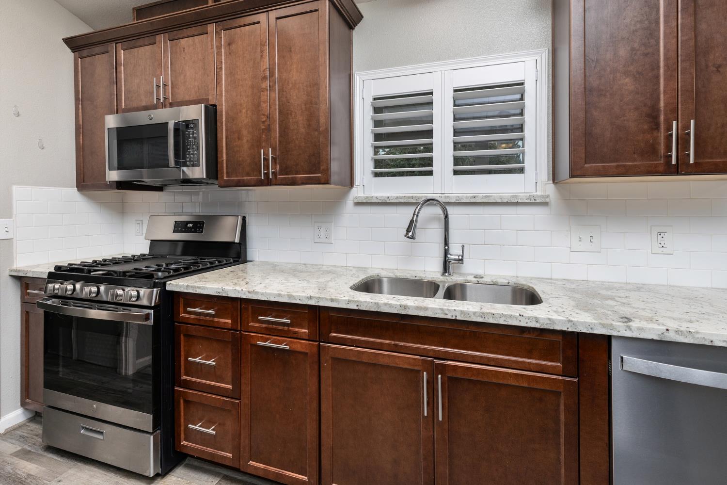 8701 Highway 41 #3, Fresno, CA 93720