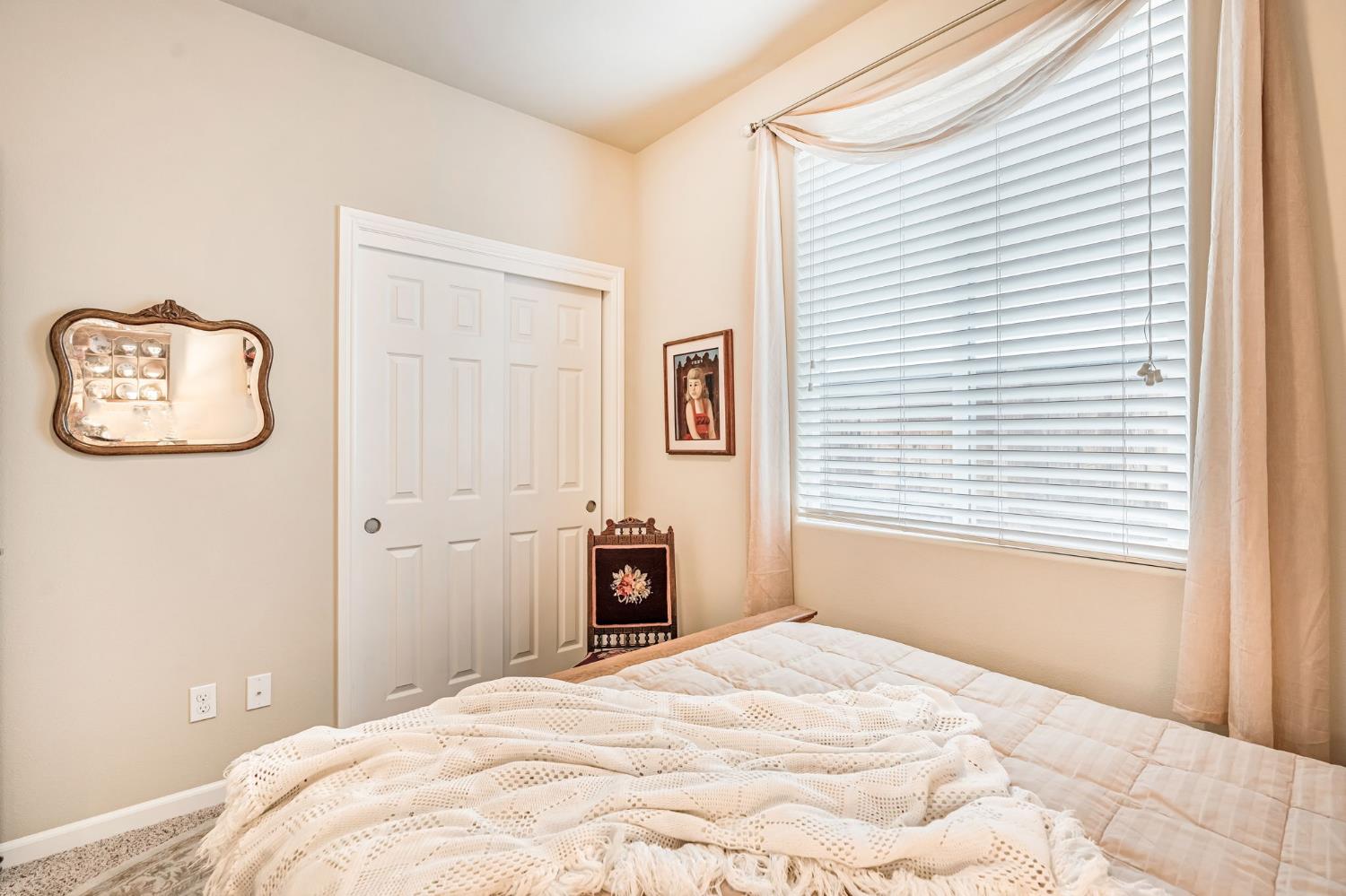 3285 W Melody Dr, Fresno, CA 93711