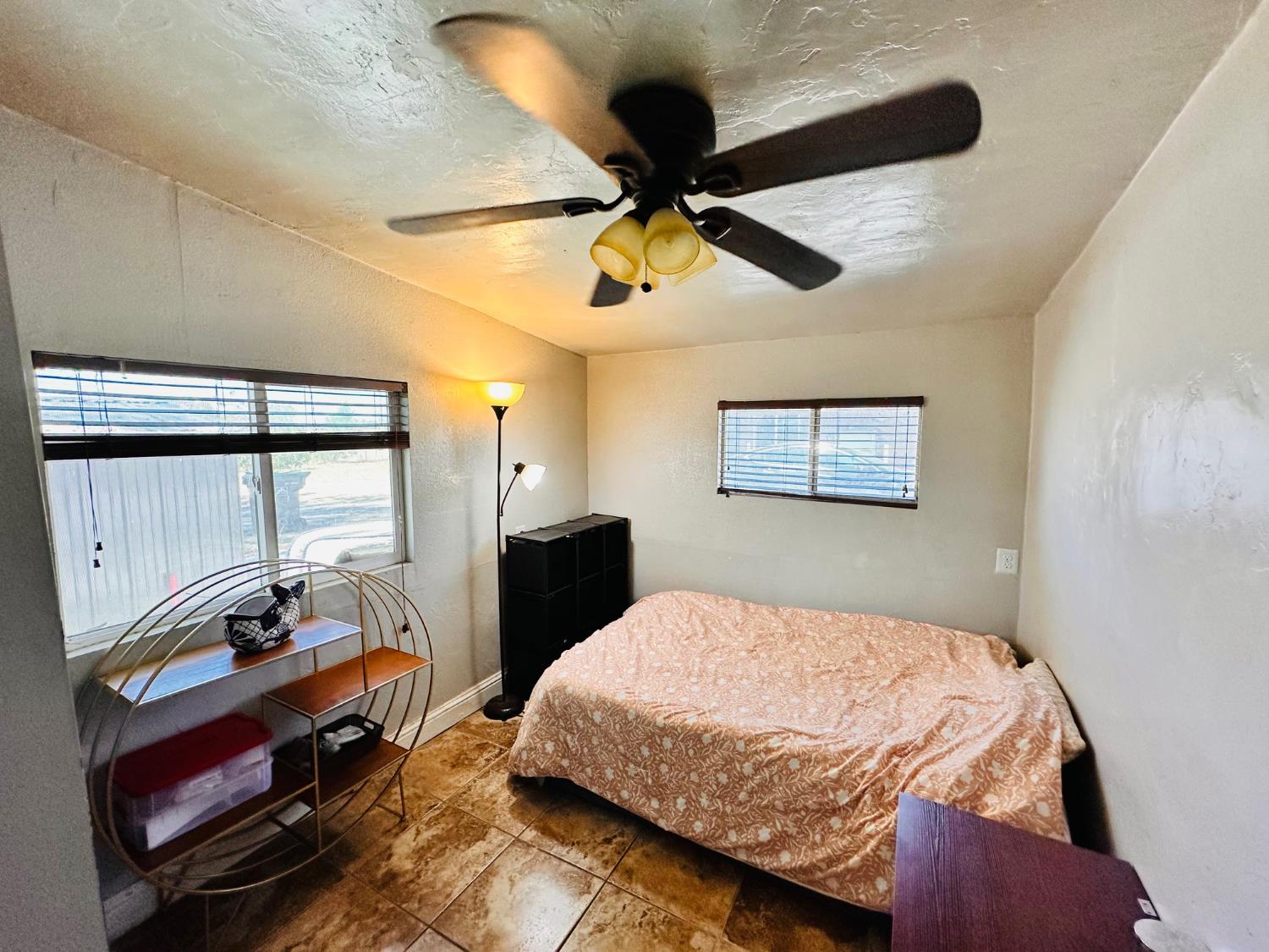 11236 E Herndon, Clovis, CA 93619