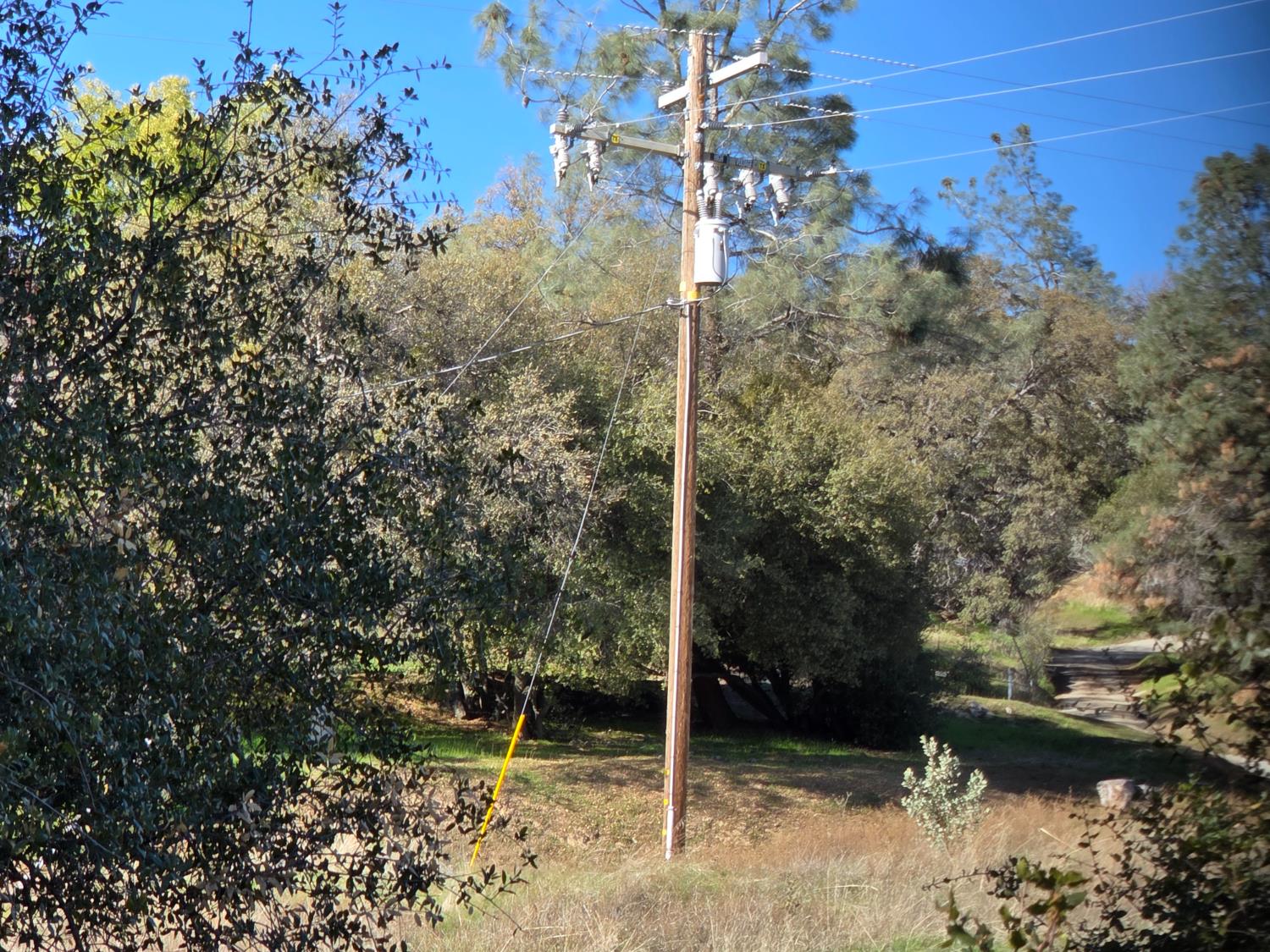 12 12.19 AC Road 222, North Fork, CA 93643